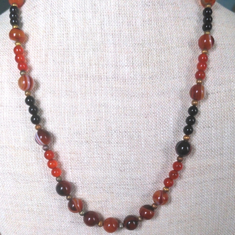 New Agate& Carnelian Beaded Necklace Redish orange, Black, Antique Gold Clasp